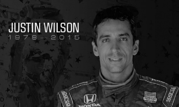ช็อก! จัสตัน วิลสัน นักแข่งรถ เสียชีวิตในการแข่งขัน(มีคลิป)