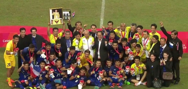 ′มหัศจรรย์ เลข 0-9′ ของทีมฟุตบอลชายชุดซีเกมส์ 2015 หลังคว้าแชมป์สมัยที่ 15