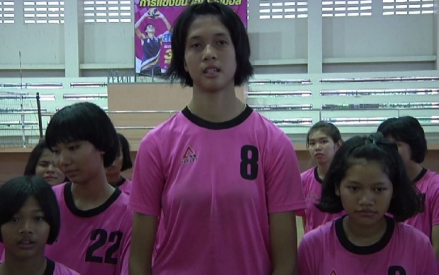′น้องดรีม′ นักตบลูกยางสาว วัย 14 ปี สูง 198 ซม. ฝันอยากเล่นทีมชาติไทย (คลิป)