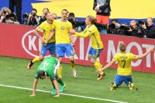 กองหลังไอร์แลนด์โขกตุงทีมตัวเองช่วยให้ ‘สวีเดน’ฟื้นไล่ตีเสมอ1-1แบ่งทีมละแต้ม