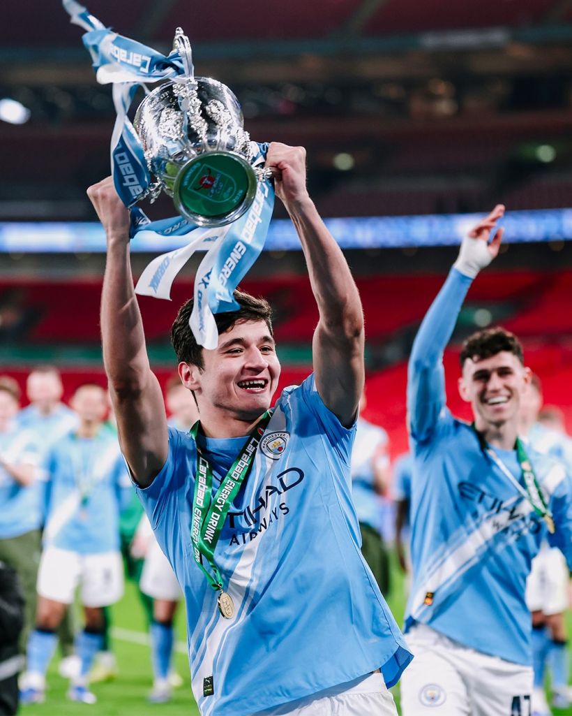 รวมภาพ แมนซิตี้ ฉลองแชมป์ คาราบาวคัพ 2025-26 สมัยที่ 9