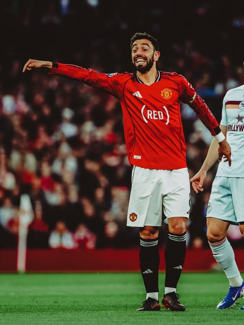 นักเตะแมนยูคนนี้จ่อทุบสถิติอองรี หลังโชว์จ่ายเหนือชั้น