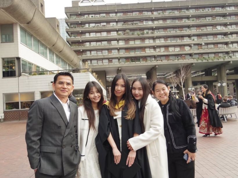 ซิโก้ หายเหนื่อย! ส่งลูกสาวถึงฝั่งฝันจบป.โท ที่อังกฤษแล้ว