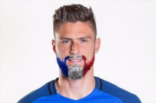 ชิรูด์ เตรียมย้อมเคราสีธงชาติ ฝรั่งเศส ถ้าหากทีม ตราไก่ คว้าแชมป์ ยูโร 2016