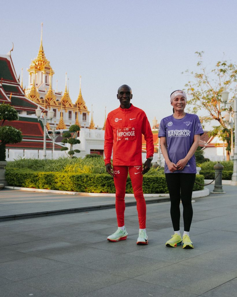 ยอดนักวิ่งโลก ร่วมถวายพระพร สมเด็จพระนางเจ้าฯ พระบรมราชินี