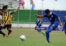 ขาดลอย!!! ช้างศึก บุกถล่มมาเลย์ 5-0 ลิ่วชิงฯ AFF U-19