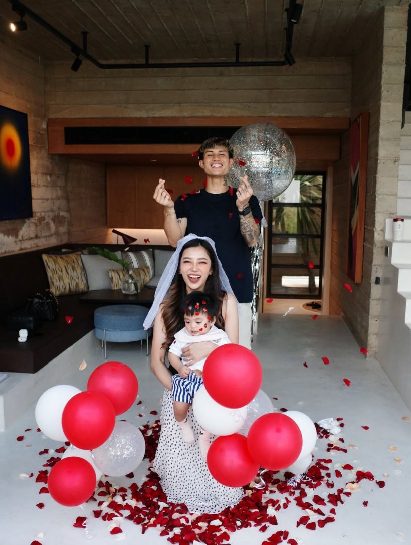 วงการกีฬาเฮ! เเข้งดาวรุ่งทีมชาติไทย สละโสดเเล้ว