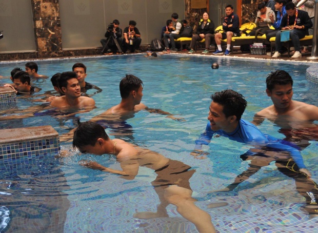 เมสซีเจ สุดฟินนำทีมช้างศึกลงแช่น้ำ เตรียมสู้ศึกญี่ปุ่น!!