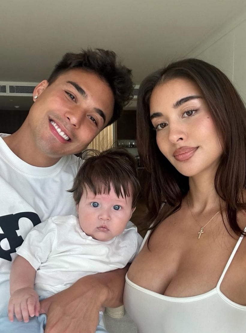 หล่อแซงพ่อ! ส่องภาพ ลูกชายชัปปุยส์ ตาสีฟ้าสวยตะโกนเห็นแล้วใจเหลว