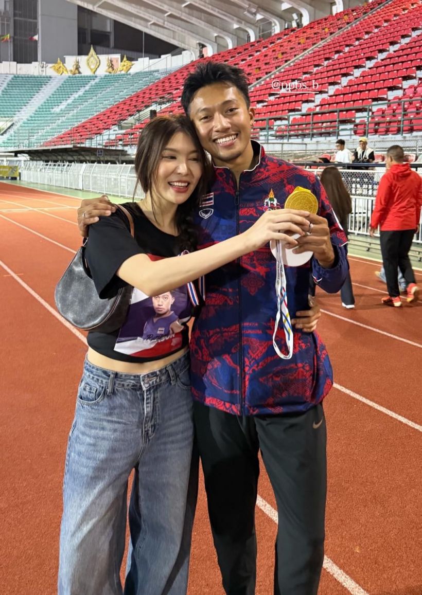 ชาวเน็ตแห่แชร์ โมเมนต์เทพบิวกับสาวสวยหลังโชว์เทพคว้าทอง!