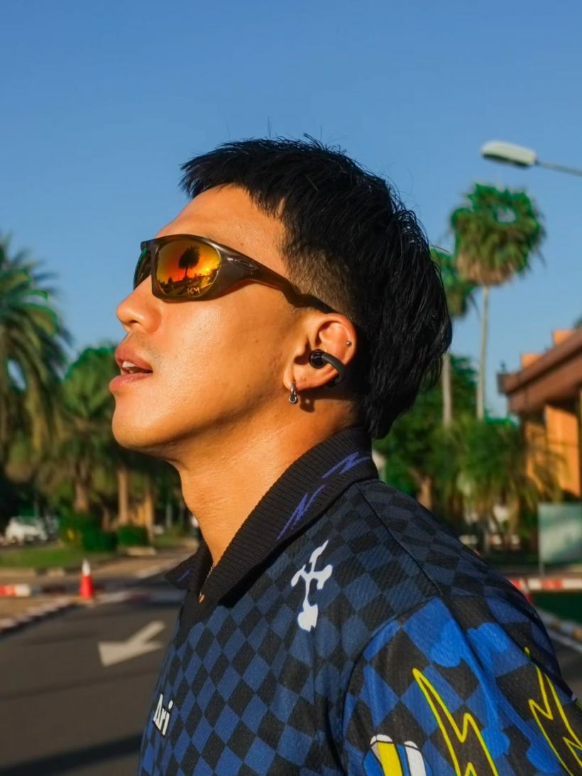 ลีซอร่ายยาวดึงสติใครบางคน ให้เกียรติรุ่นพี่บ้าง