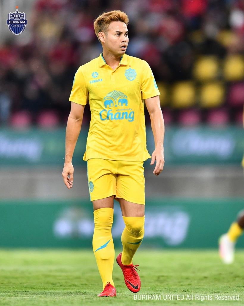 อีกก้าวของขีวิต “โก๋อุ้ม” ธีราทร จากนักบอลสู่ผู้บริหาร