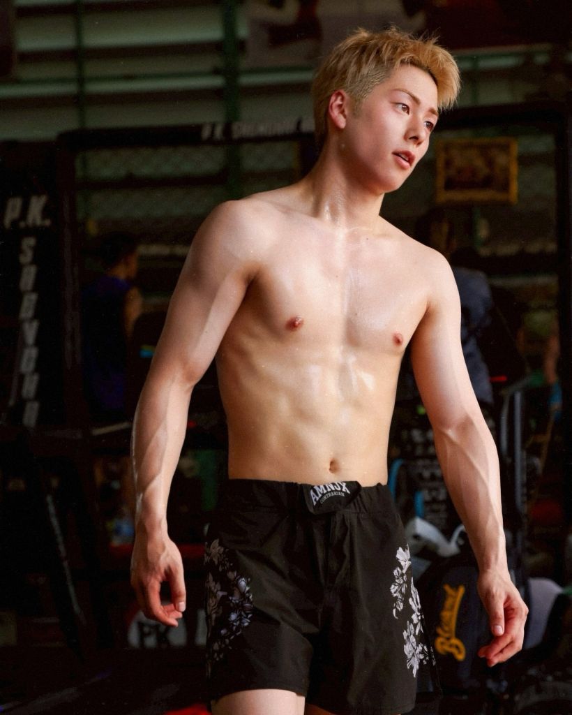 นักมวยรูปหล่อ โคตะ มิอุระ โพสต์ไอจีสตอรี่รูปธงชาติพร้อมเพลงชาติไทย