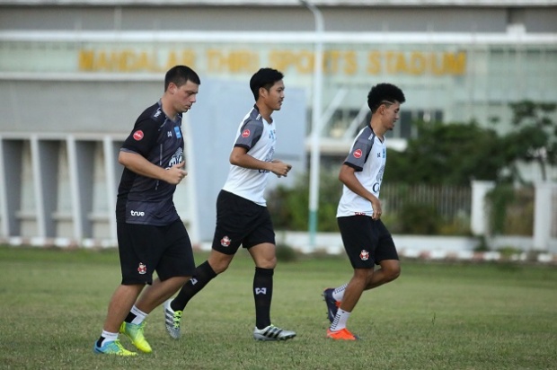 “ช้างศึก” ประสานเจ้าภาพเปลี่ยนสนามซ้อม ก่อนเกมอุ่นเครื่อง 5ตุลาคมนี้