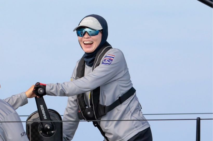 ประวัติศาสตร์ซีเกมส์! พระราชินี ทรงเข้าร่วมแข่งขันเรือใบ