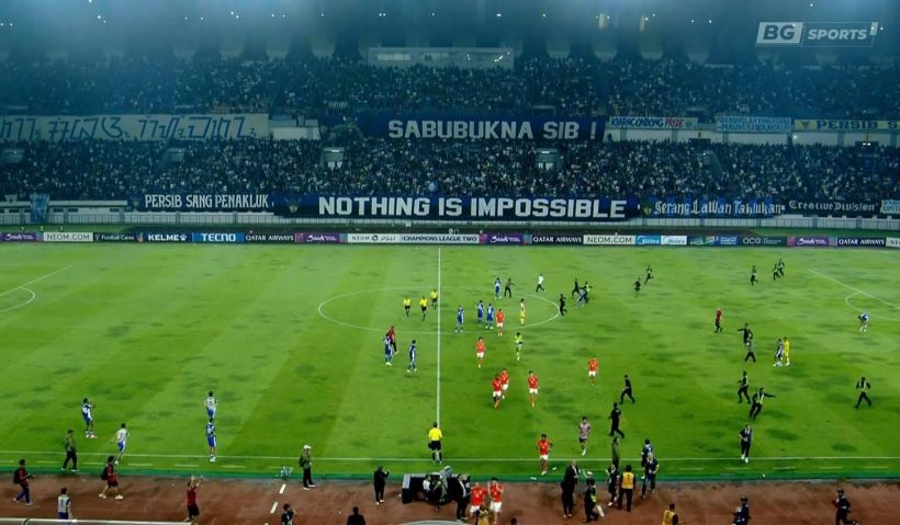 เกือบไม่รอด! เปิดนาทีแข้งราชบุรีวิ่งโกยอ้าว หนีจราจลแฟนอินโด